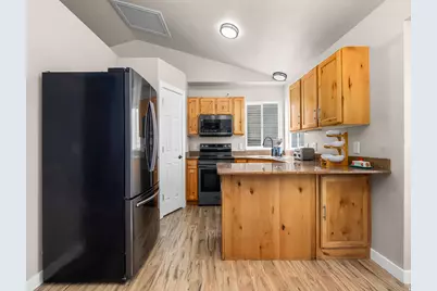 392 W Bricker Rd, Draper, UT 84020 - Photo 8