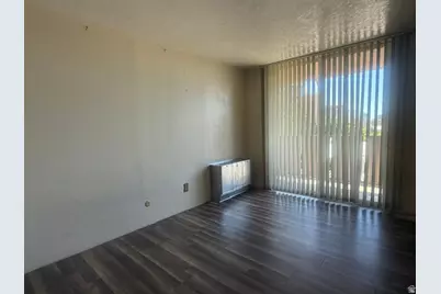 87 W 300 N #406, Salt Lake City, UT 84103 - Photo 6