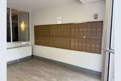 87 W 300 N #406, Salt Lake City, UT 84103 - Photo 2