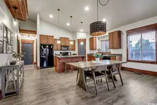 12543 S Andreas St, Riverton, UT 84096 - Photo 6