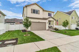 3350 N Flicker Dr, Eagle Mountain, UT 84005 - Photo 4