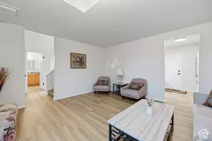 985 E Essex Ct Way, Midvale, UT 84047 - Photo 8