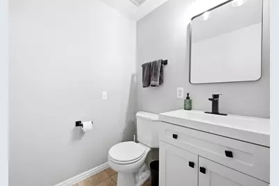 2011 N 225 E, Centerville, UT 84014 - Photo 22