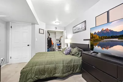 2011 N 225 E, Centerville, UT 84014 - Photo 28