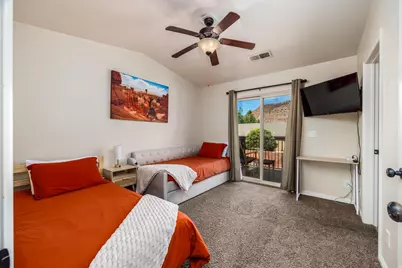 300 E 300 N #D4, Kanab, UT 84741 - Photo 16