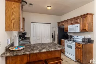 300 E 300 N, Kanab, UT 84741 - Photo 10