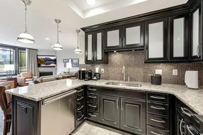 2100 Frostwood Blvd #6102, Summit Park, UT 84098 - Photo 10