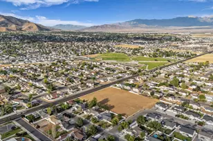 1077 N 690 E, Tooele, UT 84074 - Photo 46