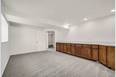 1077 N 690 E, Tooele, UT 84074 - Photo 26