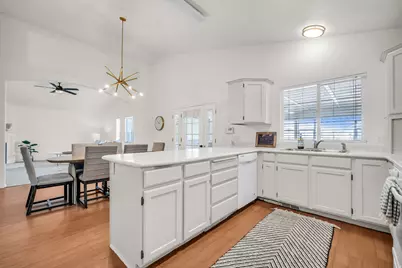 1077 N 690 E, Tooele, UT 84074 - Photo 8