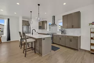 331 S 680 W, Centerville, UT 84014 - Photo 6