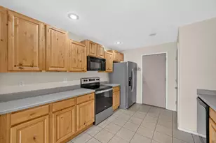 4877 W Quartz Valley Cir, Riverton, UT 84096 - Photo 8