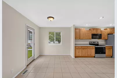 4877 W Quartz Valley Cir, Riverton, UT 84096 - Photo 6