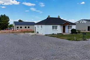115 E 300 S, Santaquin, UT 84655 - Photo 4