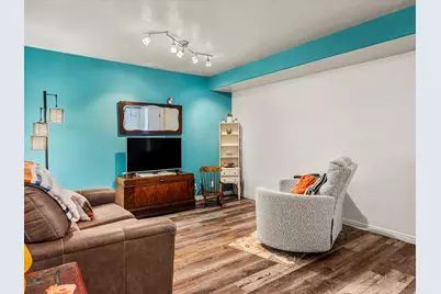 4851 S 1800 W #25, Roy, UT 84067 - Photo 6