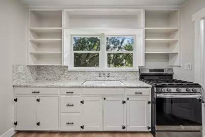359 W 400 S, Provo, UT 84601 - Photo 12
