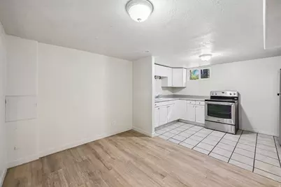 359 W 400 S, Provo, UT 84601 - Photo 26