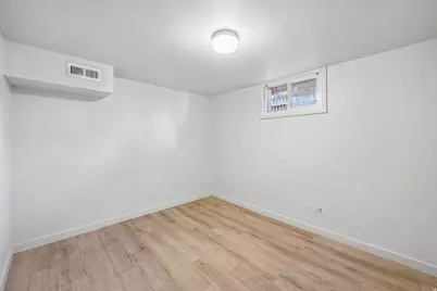 359 W 400 S, Provo, UT 84601 - Photo 24