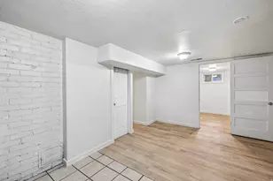 359 W 400 S, Provo, UT 84601 - Photo 14
