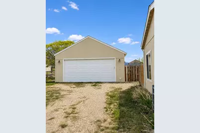 450 E 400 N, Spring City, UT 84662 - Photo 2