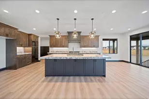 530 E Hetfield Dr, Grantsville, UT 84029 - Photo 8
