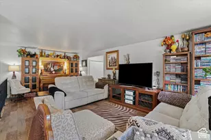 1025 Bristol Rd, Fruit Heights, UT 84037 - Photo 6