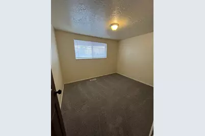1962 W 4700 S, Roy, UT 84067 - Photo 16