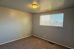1962 W 4700 S, Roy, UT 84067 - Photo 8