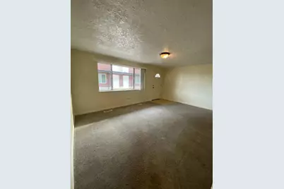 1962 W 4700 S, Roy, UT 84067 - Photo 20