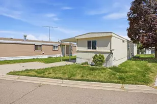 3860 Midland Dr, Roy, UT 84067 - Photo 14