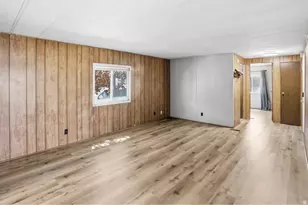 3860 Midland Dr, Roy, UT 84067 - Photo 2