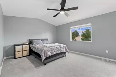 652 W 800 St N #APT 2, Clinton, UT 84015 - Photo 20