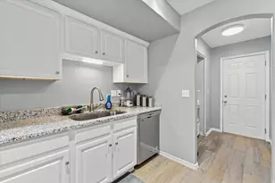 652 W 800 St N, Clinton, UT 84015 - Photo 14