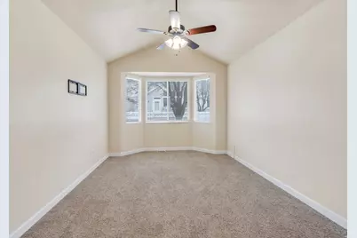1533 W Homecoming Ave, South Jordan, UT 84095 - Photo 10