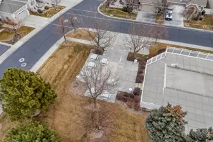 1533 W Homecoming Ave, South Jordan, UT 84095 - Photo 26