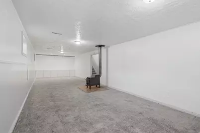 5276 S Huntington Cir, Taylorsville, UT 84129 - Photo 14