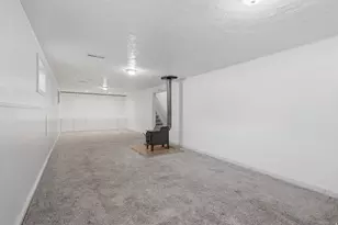 5276 S Huntington Circle, Taylorsville, UT 84129 - Photo 14