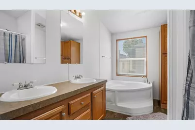 1716 N 150 E, Tooele, UT 84074 - Photo 10