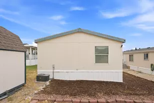 1716 N 150 E, Tooele, UT 84074 - Photo 18