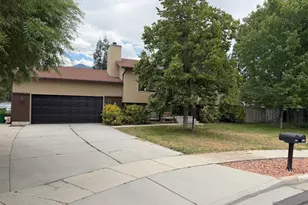 10753 S 895 E, Sandy, UT 84094 - Photo 1