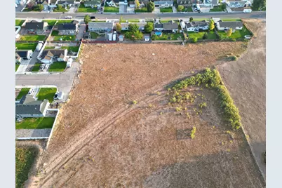690 1100 S, Richfield, UT 84701 - Photo 2