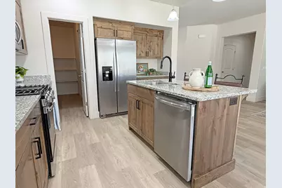 3165 E Maple Dr, Saint George, UT 84790 - Photo 8