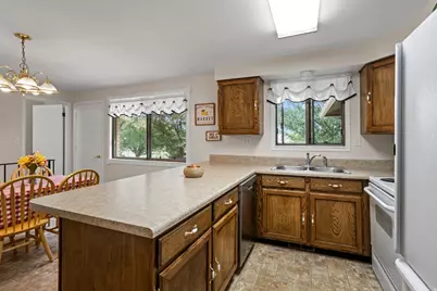 13333 S 2900 W, Riverton, UT 84065 - Photo 8