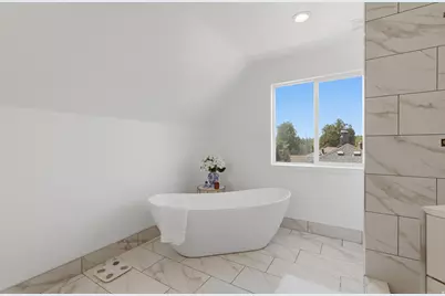 1970 E Laird Dr S, Salt Lake City, UT 84108 - Photo 32