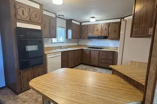80 W 200 N, Wellington, UT 84542 - Photo 6