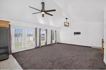465 E 400 S, Centerfield, UT 84622 - Photo 10