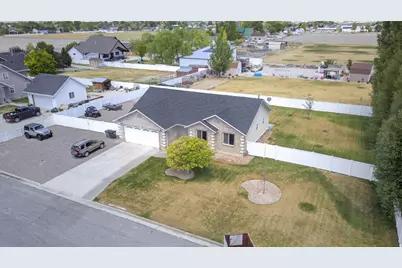 465 E 400 S, Centerfield, UT 84622 - Photo 48