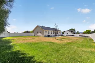465 E 400 S, Centerfield, UT 84622 - Photo 42