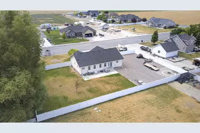 465 E 400 S, Centerfield, UT 84622 - Photo 44