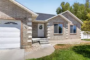 465 E 400 S, Centerfield, UT 84622 - Photo 6